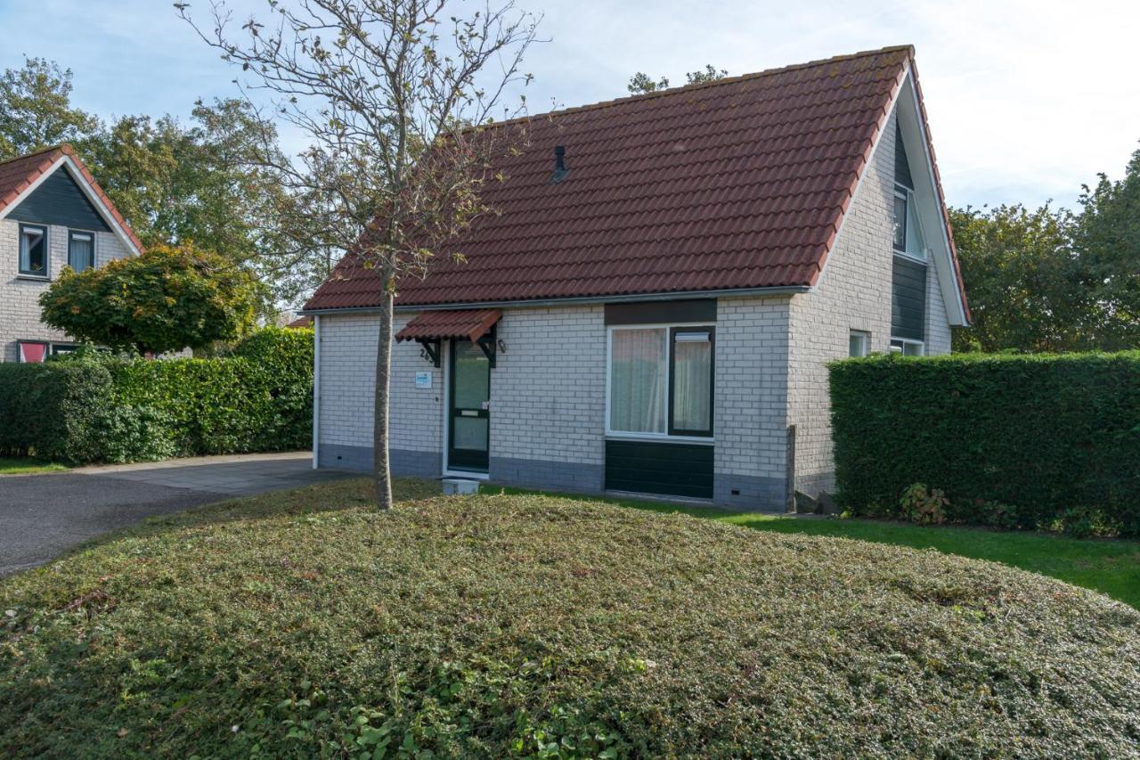 Hello Zeeland - Vakantiehuis Stern 263 Breskens Bagian luar foto